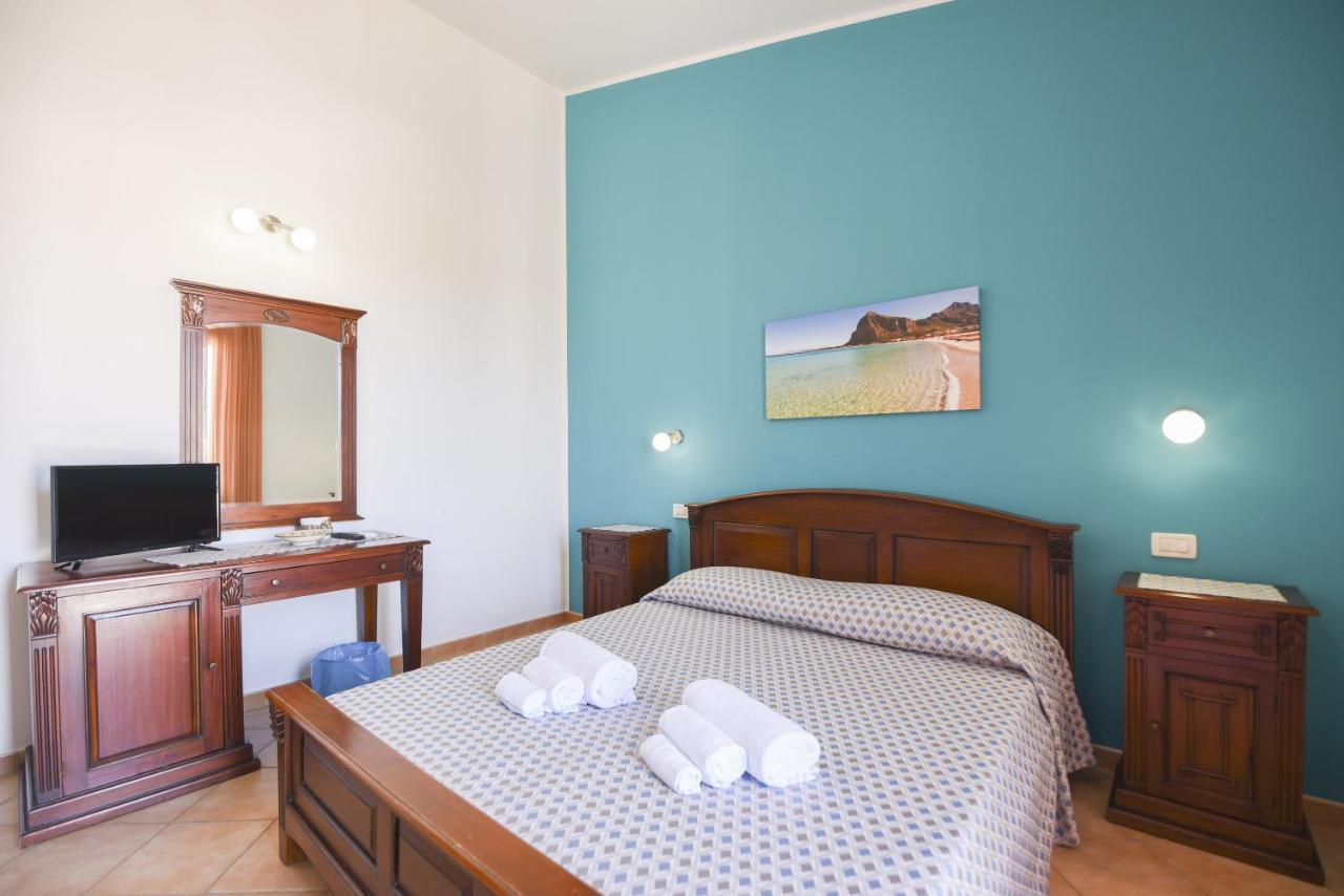Bed and Breakfast Aurora Кастеллуццо Екстер'єр фото