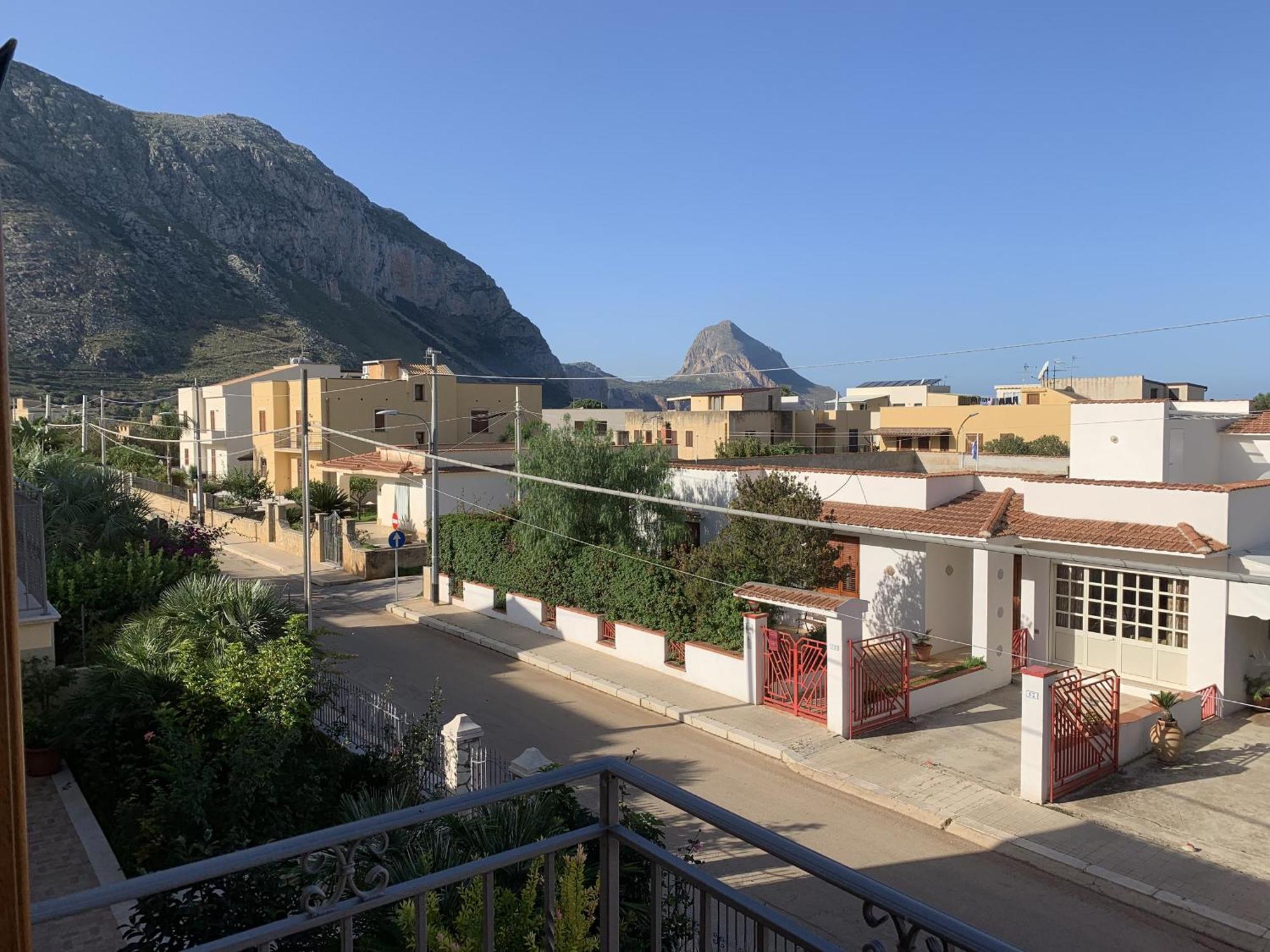 Bed and Breakfast Aurora Кастеллуццо Номер фото